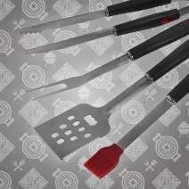Accesorii pentru gătit la grătar